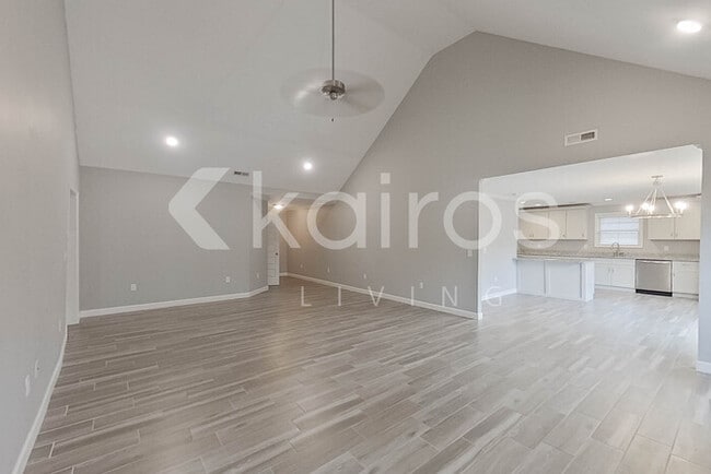 Building Photo - 93 Old Orchard Rd