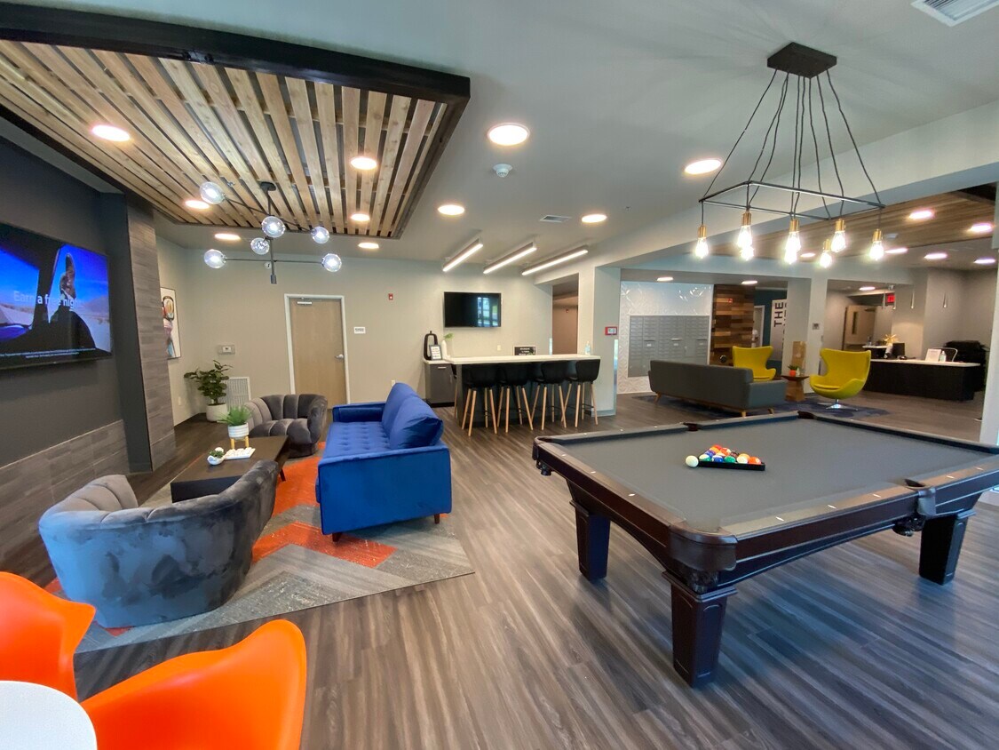 Foto principal - The Heights Menomonie - Student Living