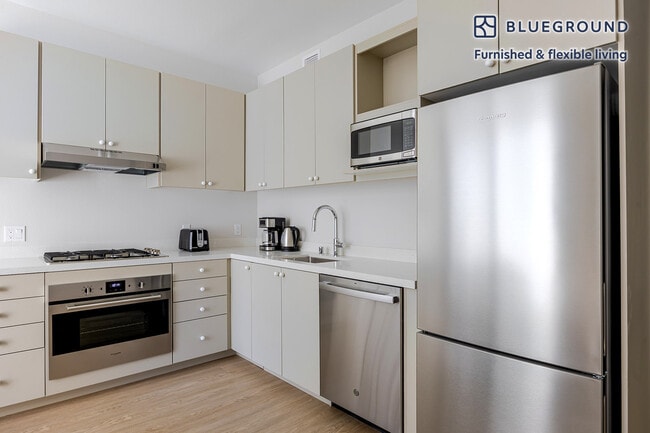 Foto del edificio - 200 Mesnager St