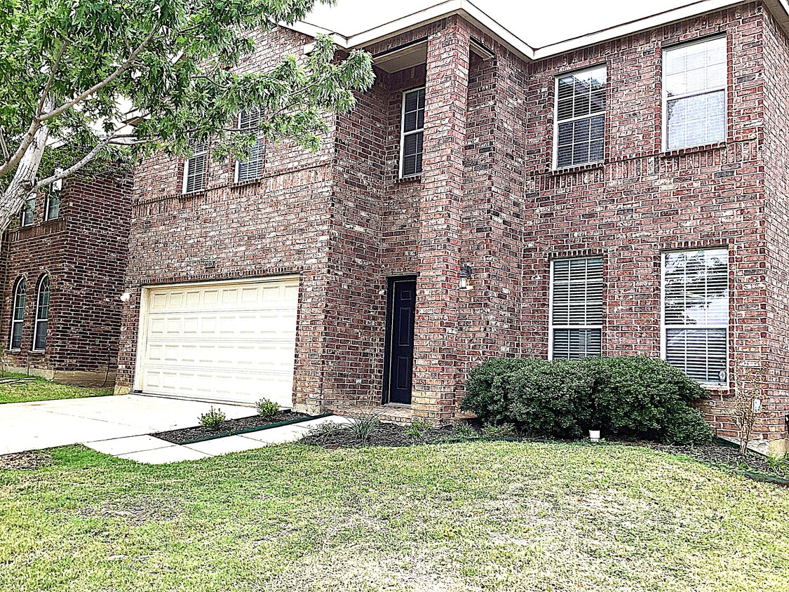Foto principal - 6101 Marsh Rail Dr