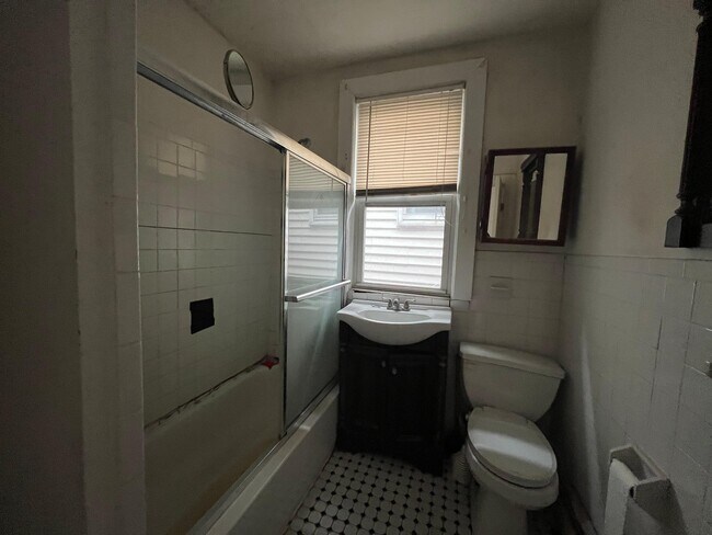 Foto del edificio - 65 Wade St