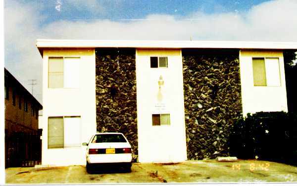 Building Photo - 4664 N 34th St