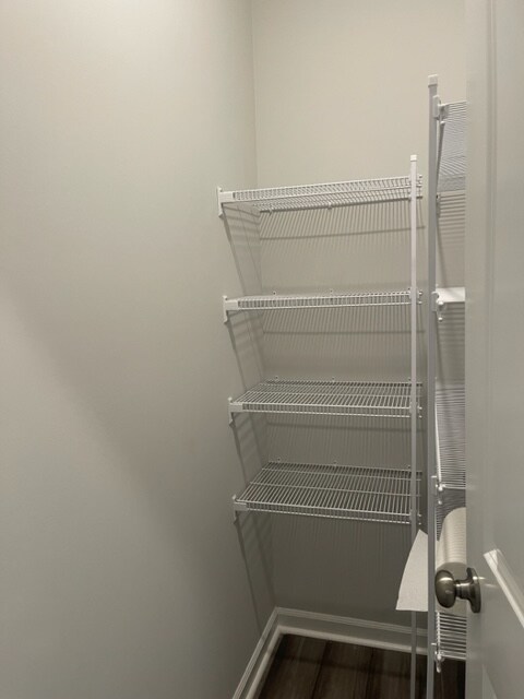 Foto del edificio - 3225 Montlawn Pl