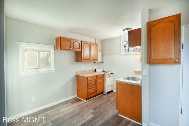 Building Photo - 1 br, 1 bath House - 2539 Medary Avenue