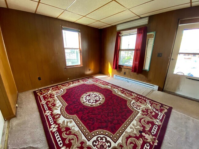 Living Room - 804 Ash St