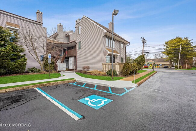 Foto del edificio - 2230 Bridge Ave