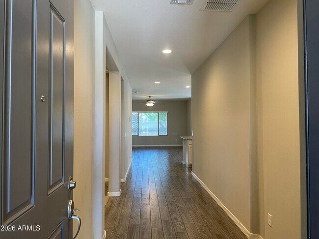 Foto del edificio - 16500 N 181st Ave