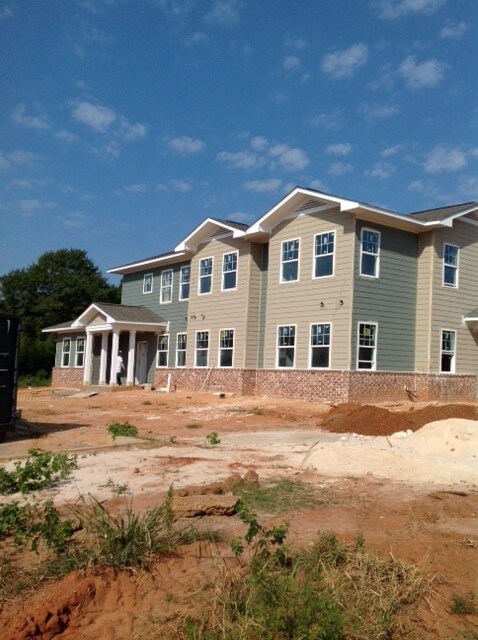 Foto del edificio - 530 Gray Rd