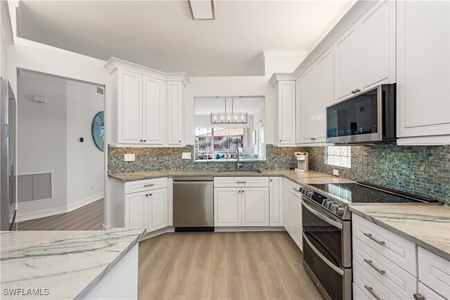 Building Photo - 805 Bentwater Cir