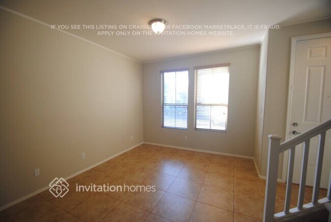 Foto del edificio - 3688 E Sundance Ave