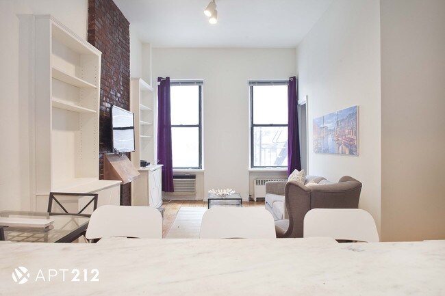 Foto del edificio - 1464 1st Ave
