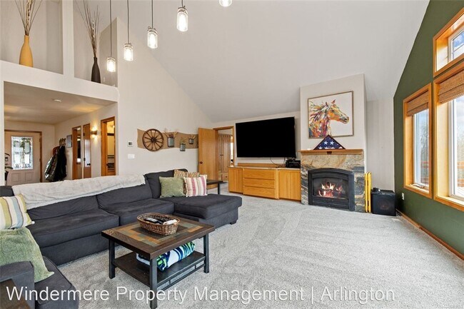 Building Photo - 3 br, 2 bath House - 6230 92nd Avenue NE