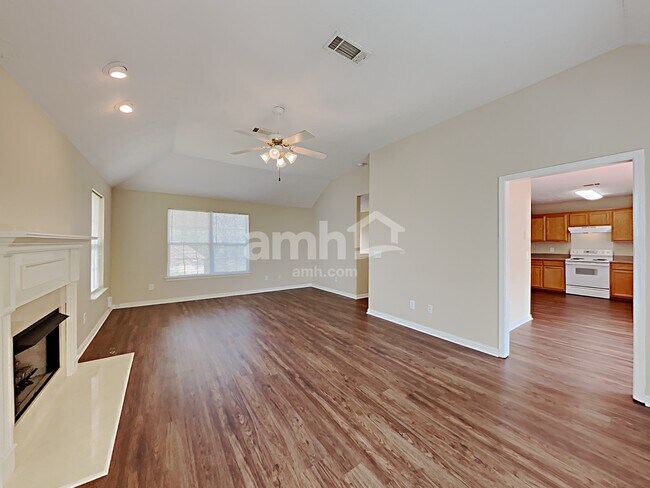 Foto del edificio - 2800 Rader Ridge Ct
