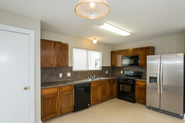 Foto del edificio - 20014 Rustic Lake Ln