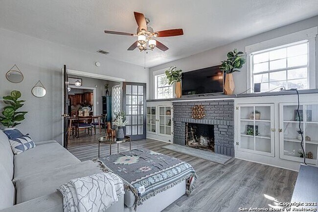 Foto del edificio - 3-Bedroom in Beacon Hill