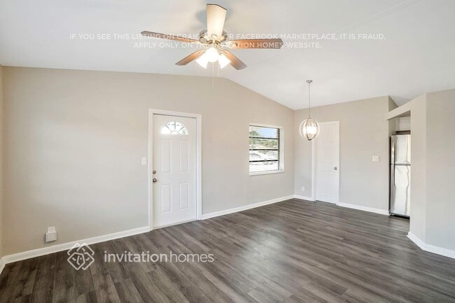 Foto del edificio - 1633 NW 15th Pl