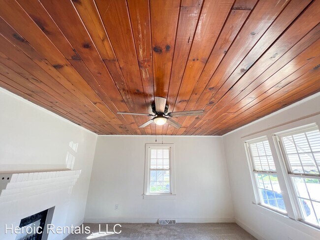 Building Photo - 2 br, 1 bath House - 307 Harvey Road