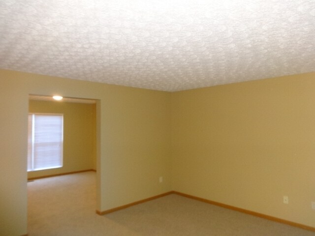 Building Photo - 3752 Fountain Cove Lane