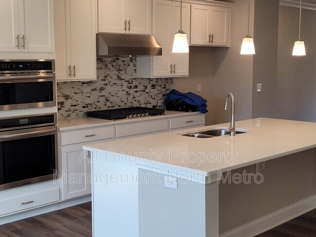 Foto del edificio - 2612 Blackburn Ct SE