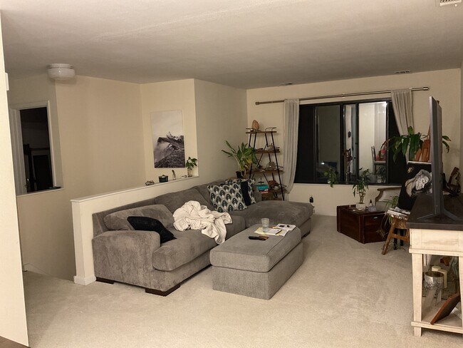 Foto del edificio - 2712 Pine Cone Ct