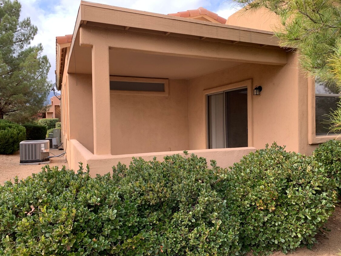 Primary Photo - CONDOMINIUM - COTTONWOOD - COTTONWOOD SQUA...