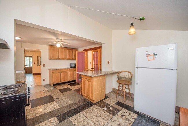 Foto del edificio - 2599 Huntington Dr