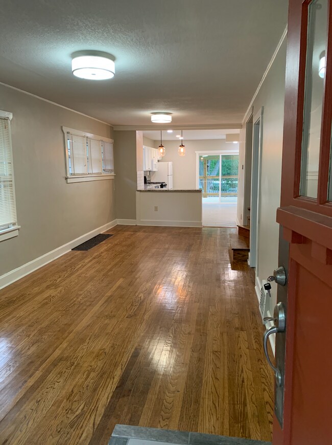 Foto del edificio - 14 E 73rd St