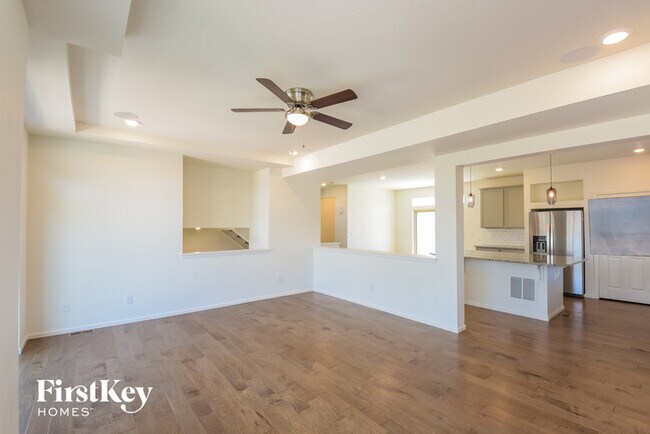 Foto del edificio - 10532 Truckee St