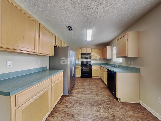 Foto del edificio - 646 English Meadows Ct