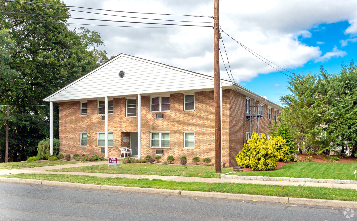 Building Photo - Phillippi Shores Village