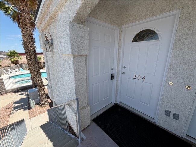 Foto del edificio - 3423 McCormick Blvd