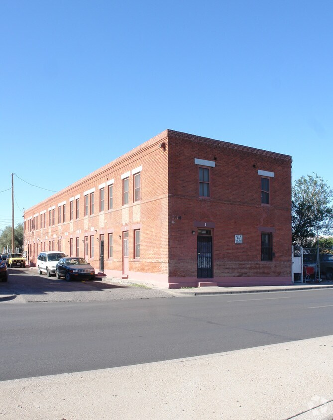 1114 E Paisano Dr, El Paso, TX 79901 Apartments in El Paso, TX