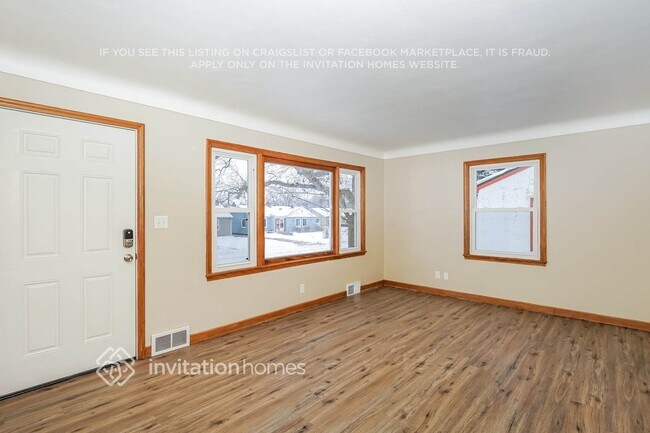 Foto del edificio - 1160 Kennard St N