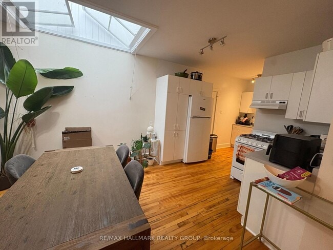 Photo du bâtiment - 135 Murray St