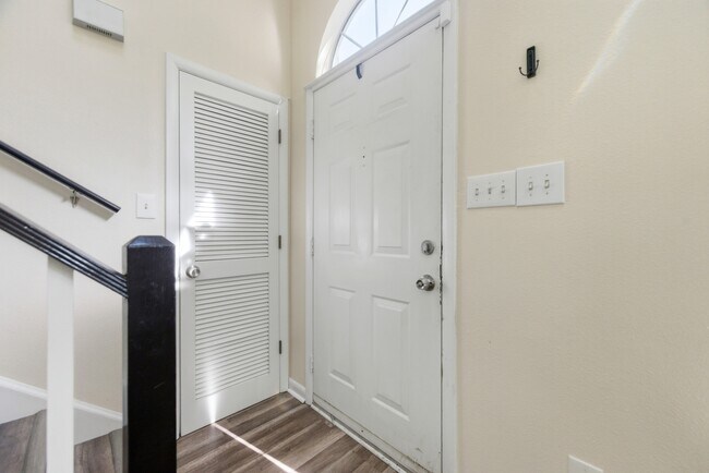 Foto del edificio - 60 Morrison Ave