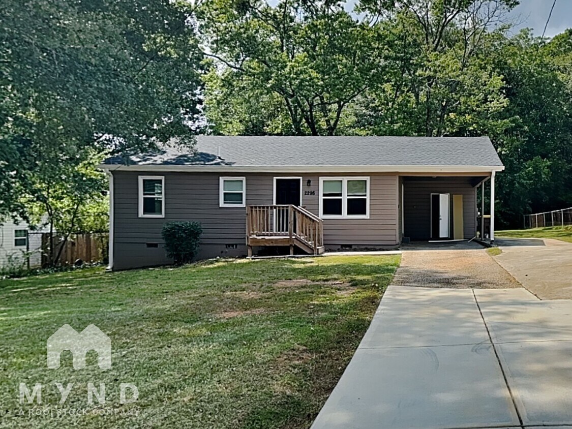 Primary Photo - 2298 Brackett Rd