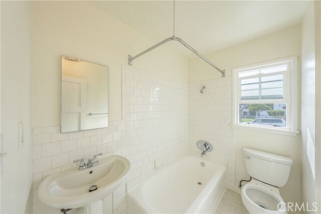 Foto del edificio - 4469 W 59th Pl