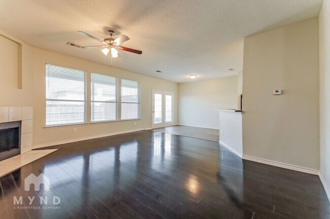 Foto del edificio - 135 Wembley Way