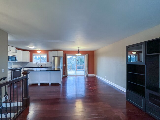 Foto del edificio - Incredible 3 Bed 2 Bath House w/ Washer & ...
