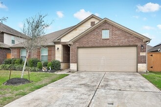 Building Photo - 12506 Cumberland Dr