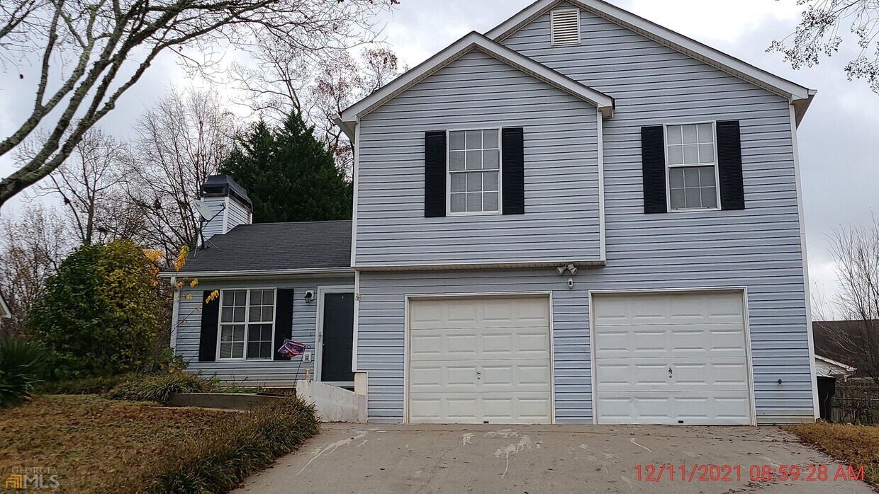 Primary Photo - 260 Village Dr
