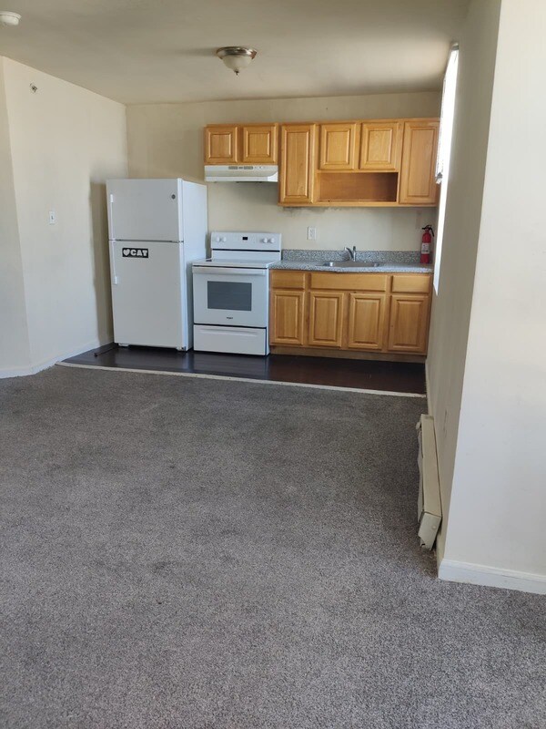 Photo - 313 S 60th St Apartment