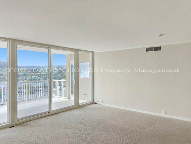 Building Photo - 2 br, 1 bath House - 2 Janet Way 102