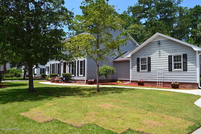 Building Photo - 157 Aldersgate Rd