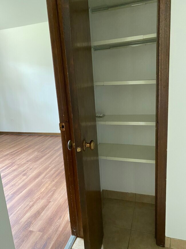 Linen closet - 910 S McKinley Ave