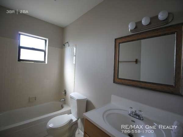 Foto del edificio - 5984 Triphammer Rd