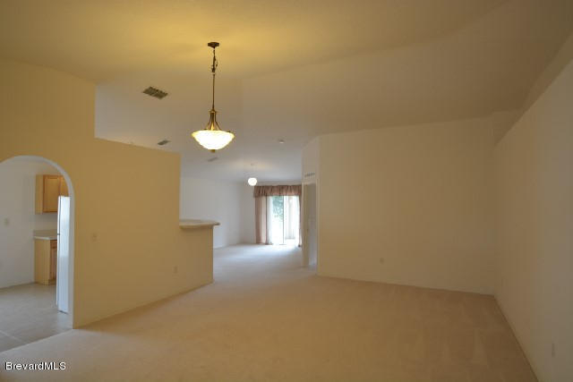 Building Photo - 318 Macon Dr