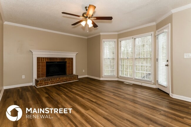 Building Photo - 3175 Rock Creek Dr