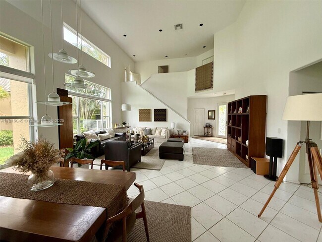 Building Photo - 2454 Bay Isle Ct