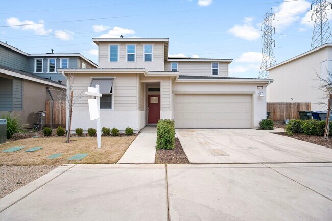 Photo - 2455 Explorador Dr House